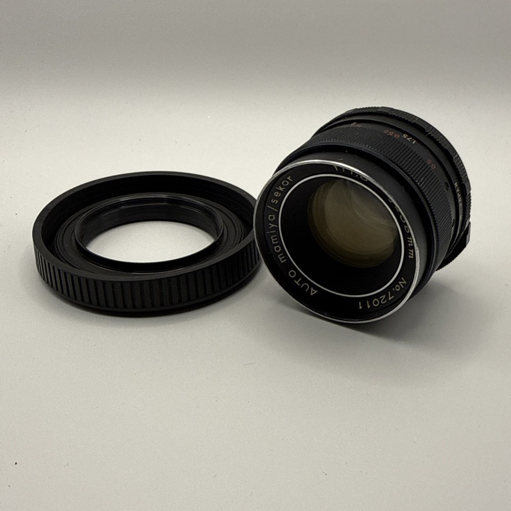 Auto Mamiya/Sekor SX 55 mm 1:1.8 Screw Mount Lens.  Made In Japan. Lens Hood.